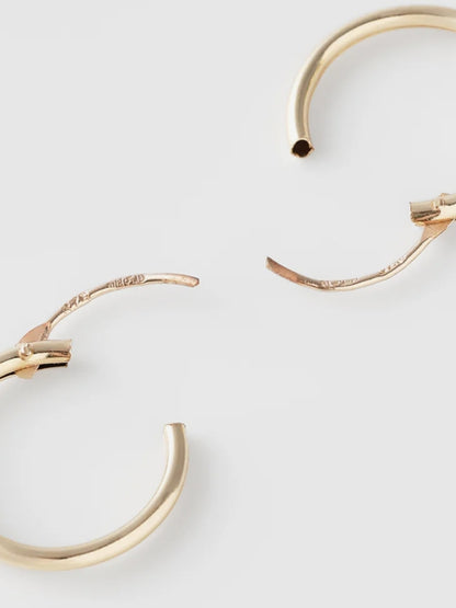 Orecchini Oréclat in oro 9ct con pendente verde – Eleganza raffinata
